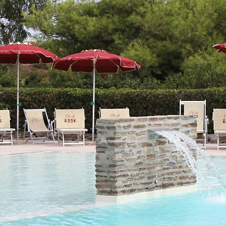 Club Esse Sporting Hotel Stintino Ngoại thất bức ảnh