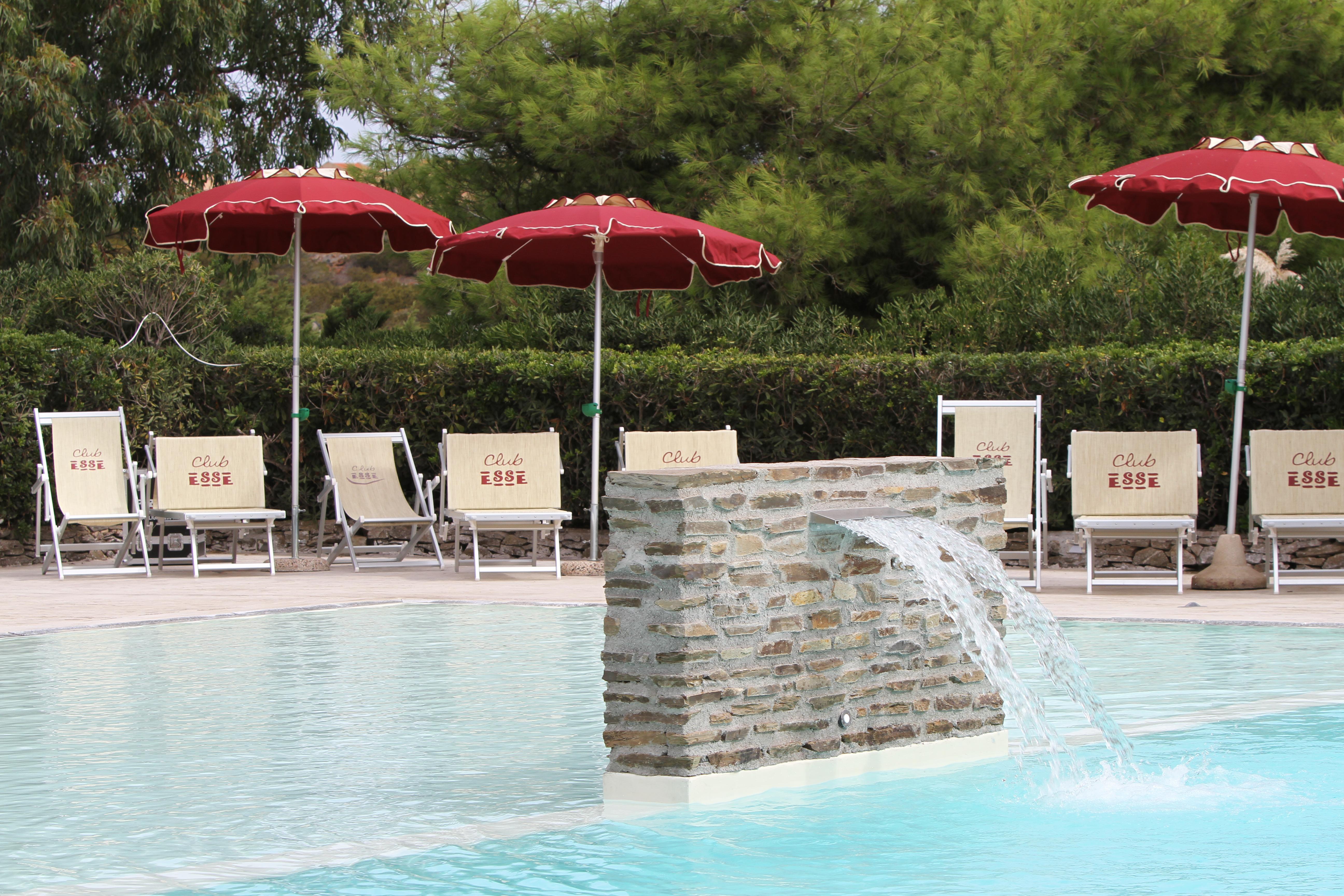 Club Esse Sporting Hotel Stintino Ngoại thất bức ảnh