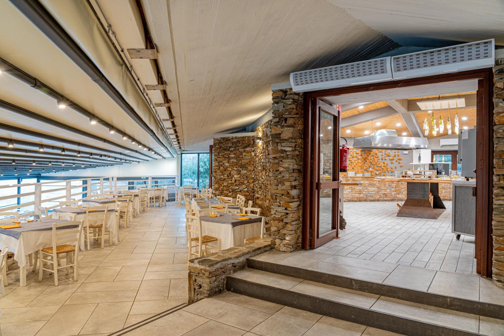 Club Esse Sporting Hotel Stintino Ngoại thất bức ảnh