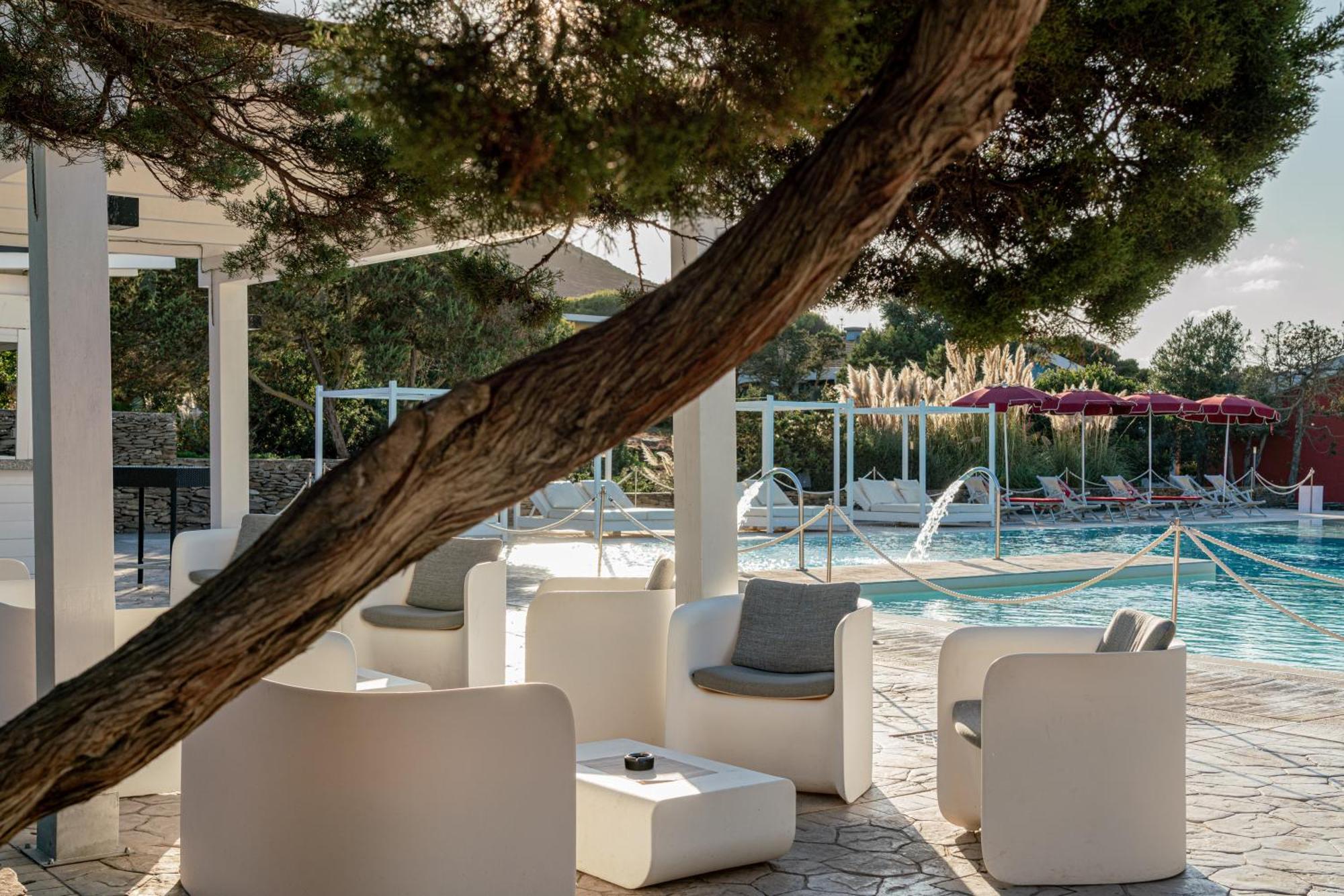 Club Esse Sporting Hotel Stintino Ngoại thất bức ảnh
